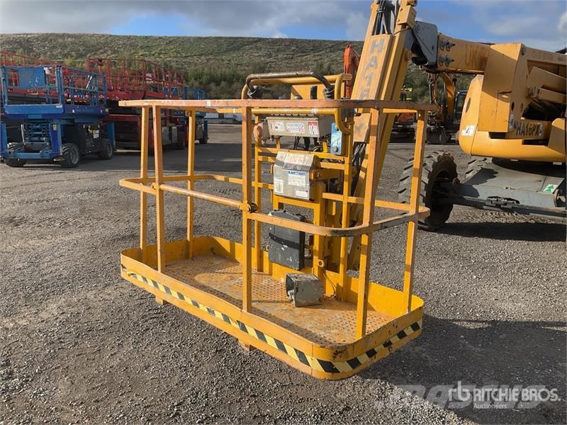 Haulotte HA16PX 4WD Diesel Articulating Boom Lift Strēles pacēlāji