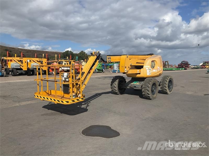 Haulotte HA16PX 4WD Diesel Articulating Boom Lift Gelenkteleskoparbeitsbühnen