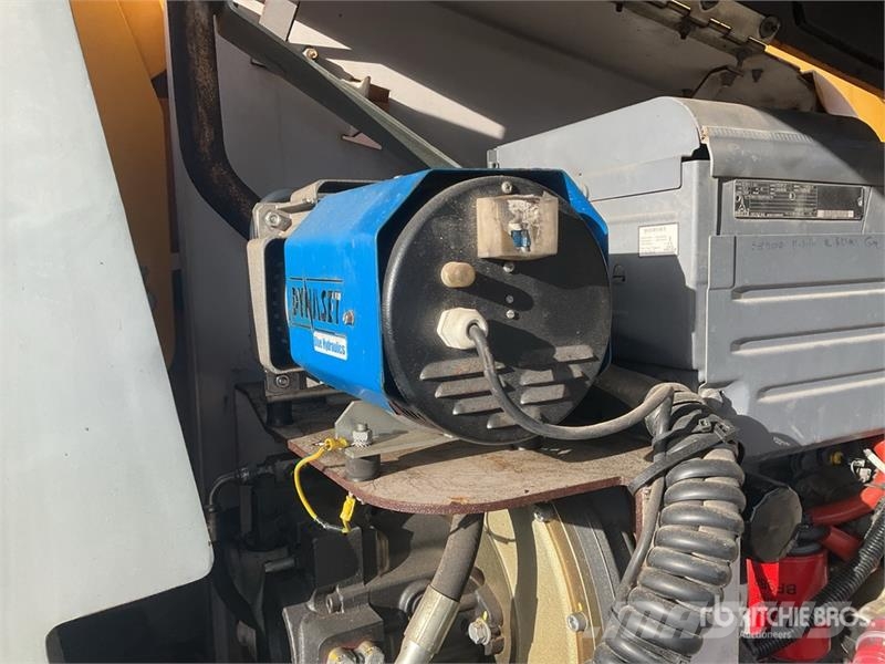Haulotte HA16PX 4WD Diesel Articulating Boom Lift Strēles pacēlāji
