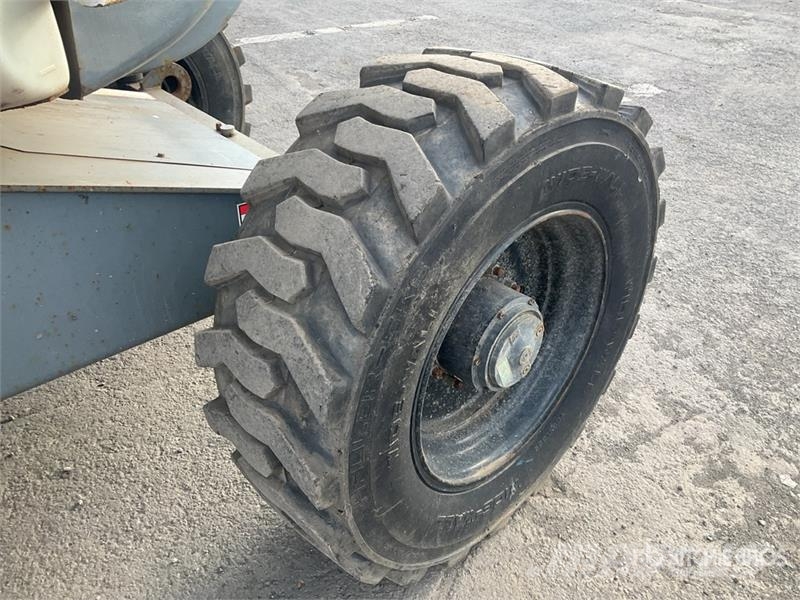 Haulotte HA16PX 4WD Diesel Articulating Boom Lift Zglobne podizne platforme
