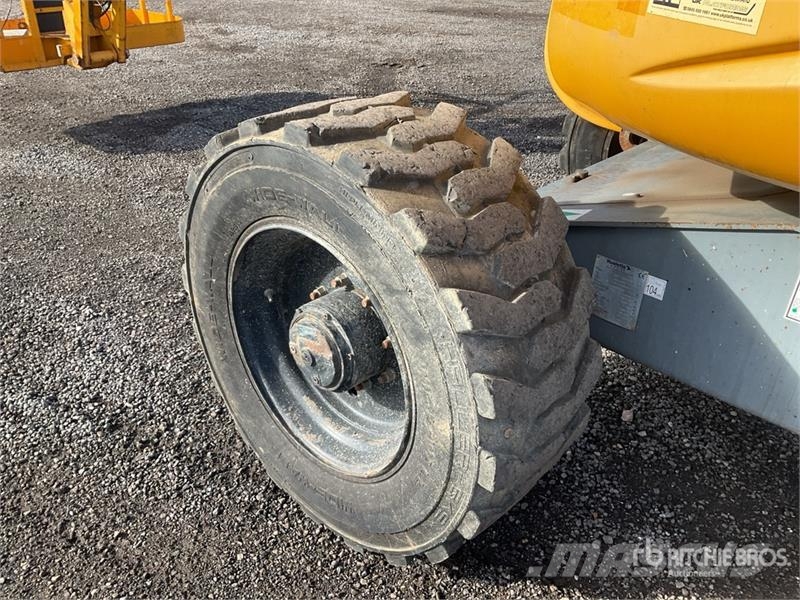 Haulotte HA16PX 4WD Diesel Articulating Boom Lift Zglobne podizne platforme
