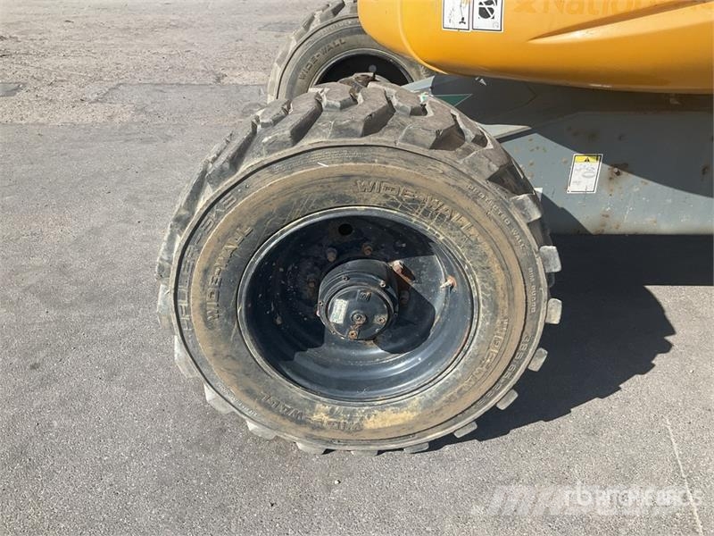 Haulotte HA16PX 4WD Diesel Articulating Boom Lift Gelenkteleskoparbeitsbühnen