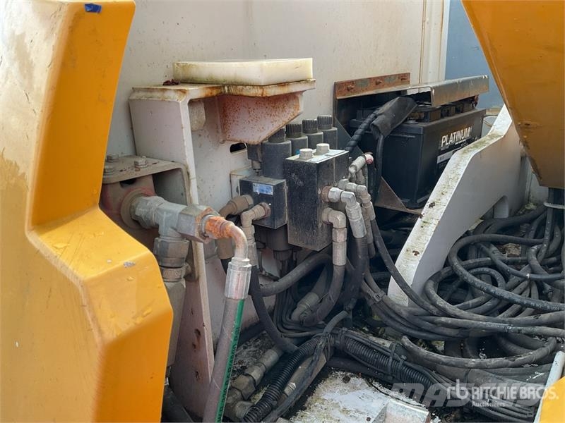 Haulotte HA16PX 4WD Diesel Articulating Boom Lift Articulated boom lifts