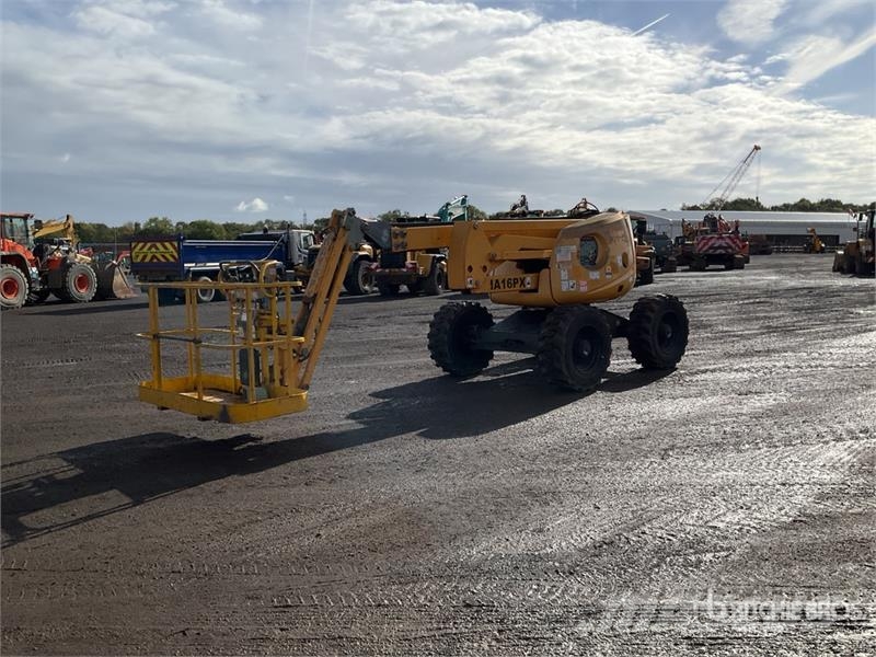 Haulotte HA16PX 4WD Diesel Articulating Boom Lift Articulated boom lifts