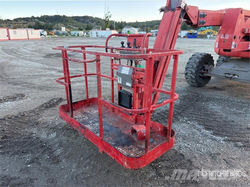 Haulotte HA16PX 4WD Diesel Nacelle Articulee Articulating B رافعات سلة مفصلية