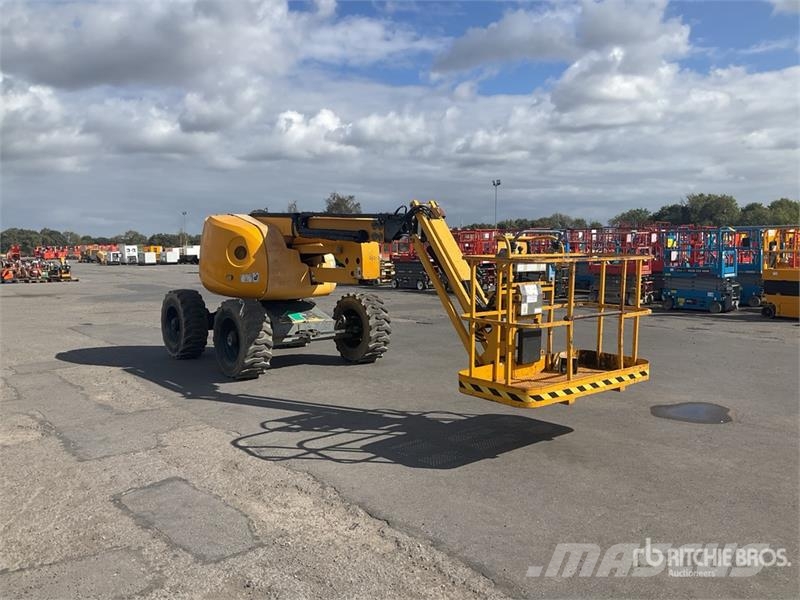 Haulotte HA16PX 4WD Diesel Articulating Boom Lift Gelenkteleskoparbeitsbühnen