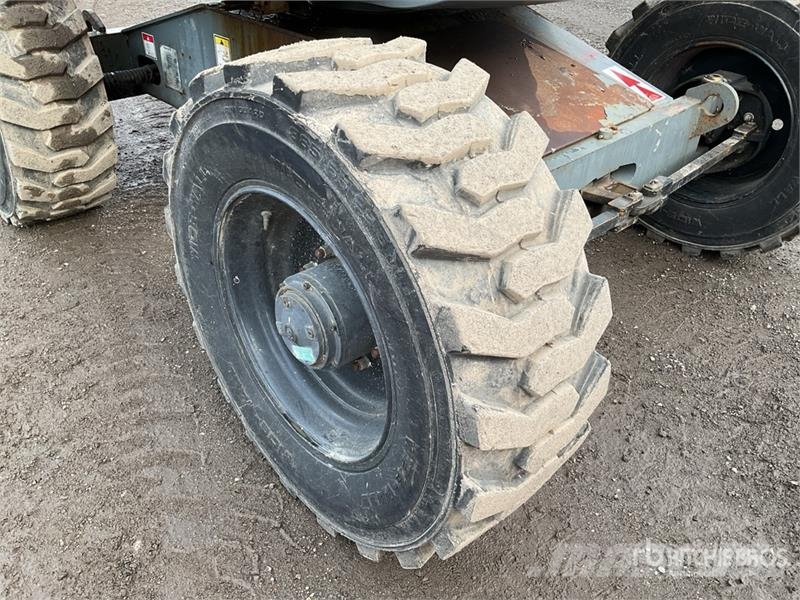 Haulotte HA16PX 4WD Diesel Articulating Boom Lift Articulated boom lifts