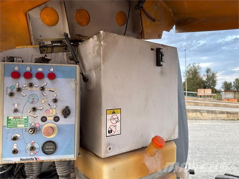 Haulotte HA16PX Articulating Boom Lift Iseliikuvad poomtõstukid