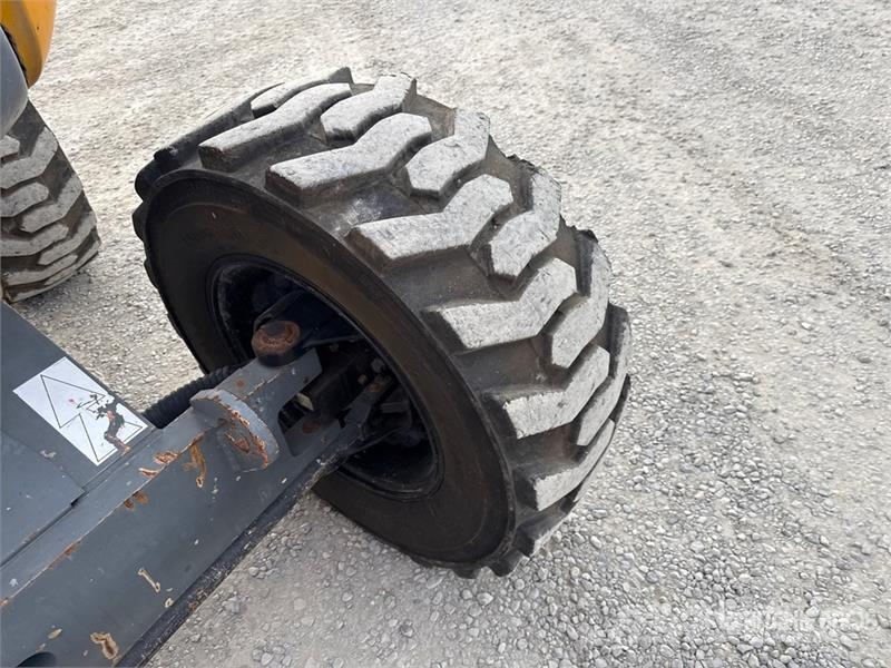 Haulotte HA16PX Articulating Boom Lift Iseliikuvad poomtõstukid