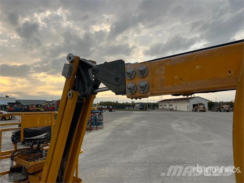 Haulotte HA16PX Diesel Articulating Boom Lift Karos emelők