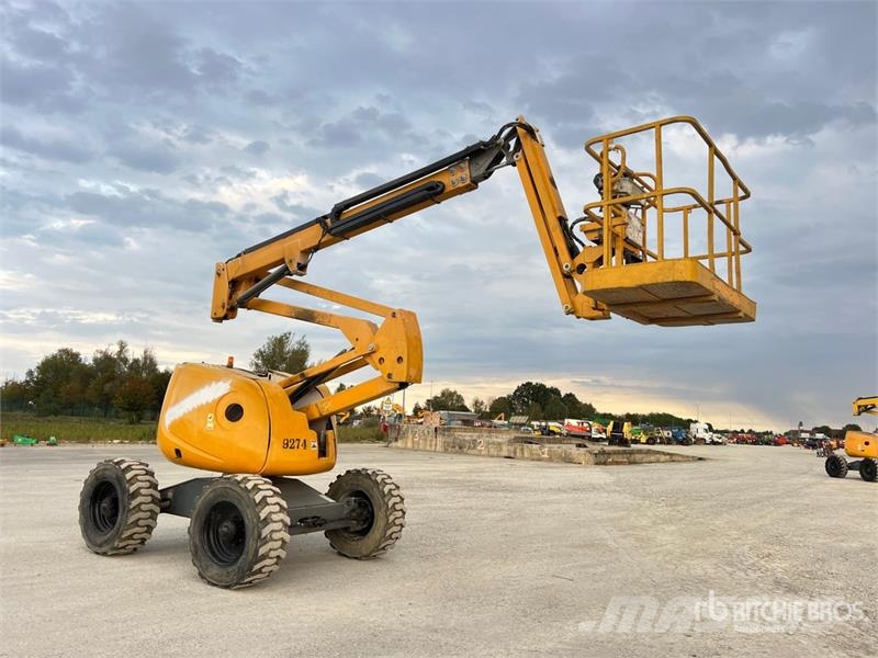 Haulotte HA16PX Diesel Articulating Boom Lift Karos emelők