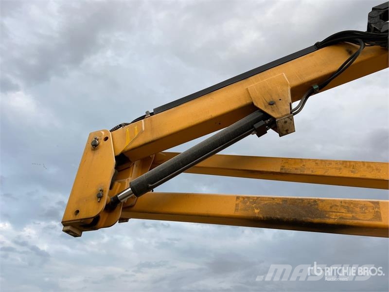 Haulotte HA16PX Diesel Articulating Boom Lift Karos emelők