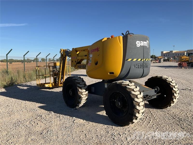 Haulotte HA16PXNT 4WD Diesel Articulating Boom Lift ブームリフト 屈伸型