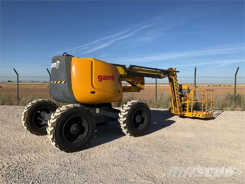Haulotte HA16PXNT 4WD Diesel Articulating Boom Lift ブームリフト 屈伸型