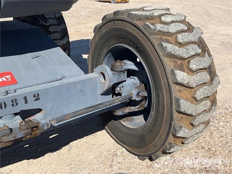 Haulotte HA16PXNT 4WD Diesel Articulating Boom Lift Bomlifte med knækarm