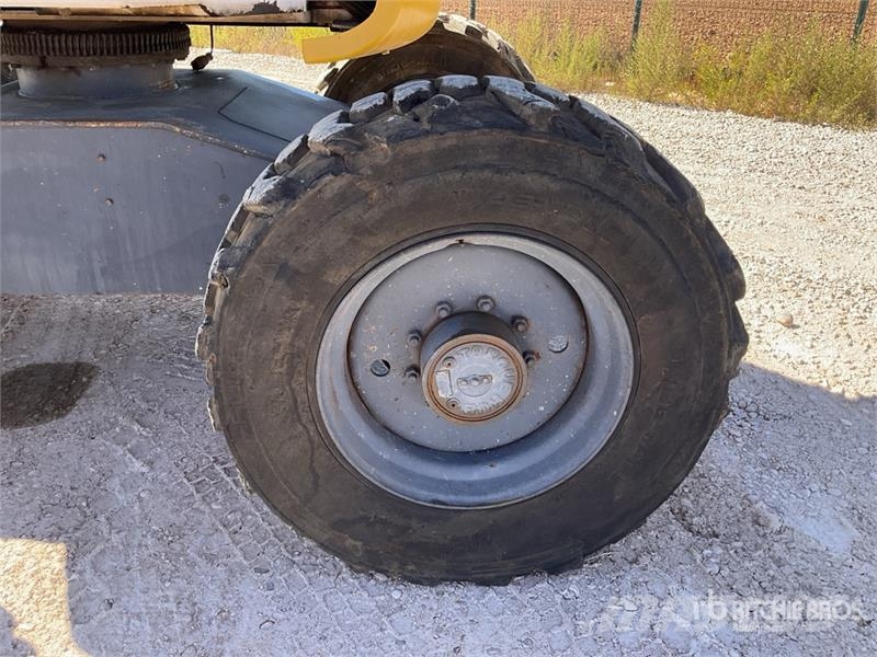 Haulotte HA16PXNT 4WD Diesel Articulating Boom Lift Bomlifte med knækarm