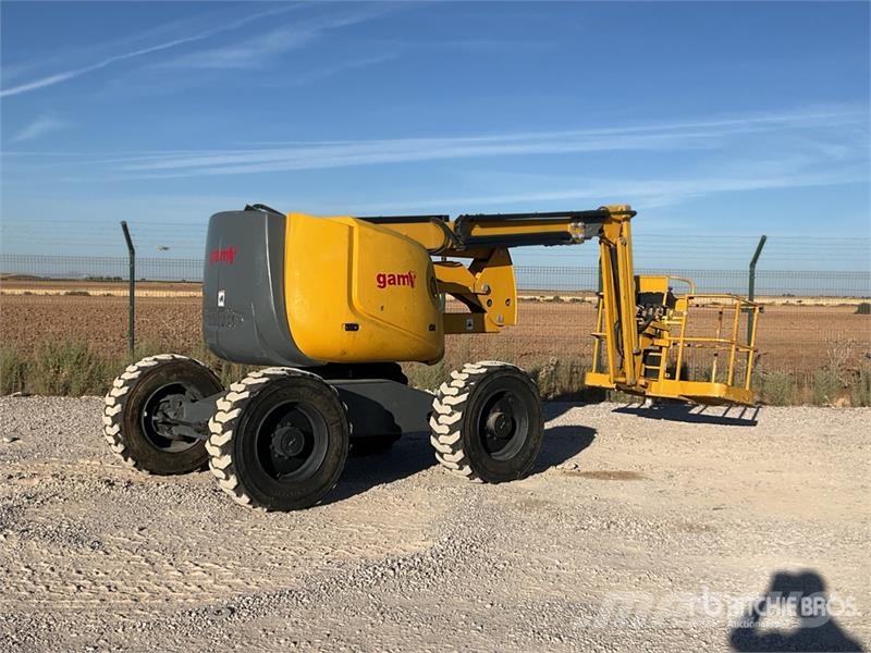 Haulotte HA16PXNT 4WD Diesel Articulating Boom Lift ブームリフト 屈伸型
