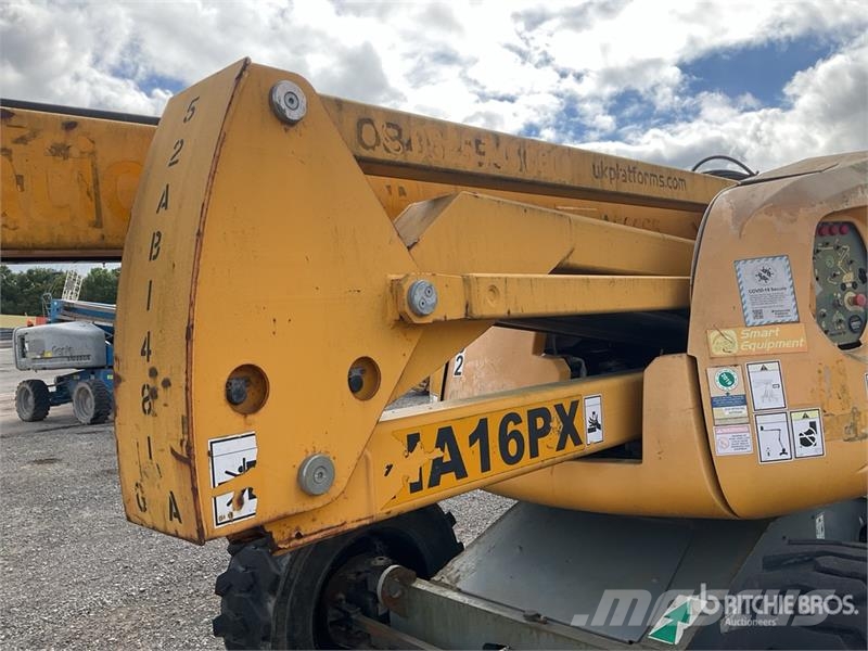Haulotte HA16PXT 4WD Diesel Articulating Boom Lift (Inopera Iseliikuvad poomtõstukid