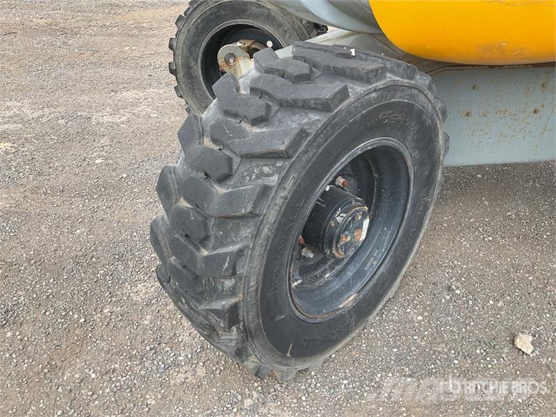 Haulotte HA16PXT 4WD Diesel Articulating Boom Lift (Inopera Iseliikuvad poomtõstukid