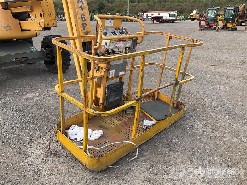 Haulotte HA16PXT 4WD Diesel Articulating Boom Lift (Inopera Iseliikuvad poomtõstukid