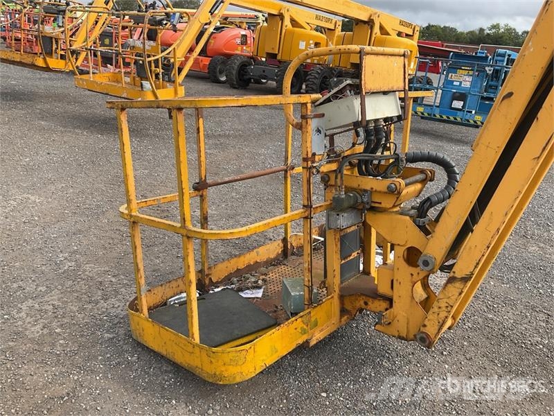Haulotte HA16PXT 4WD Diesel Articulating Boom Lift (Inopera Iseliikuvad poomtõstukid