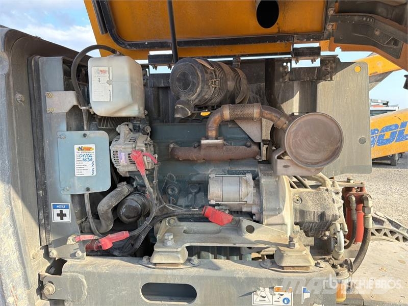 Haulotte HA16RT Diesel Articulating Boom Lift Nacelles articulées