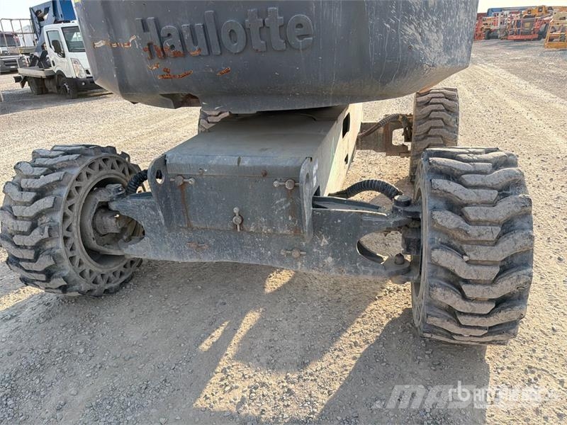 Haulotte HA16RT Diesel Articulating Boom Lift Nacelles articulées