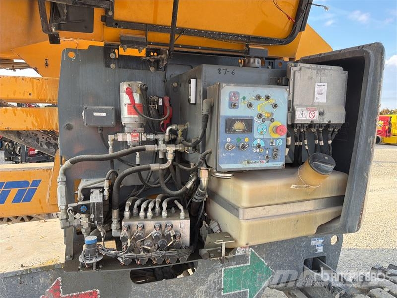 Haulotte HA16RT Diesel Articulating Boom Lift Nacelles articulées