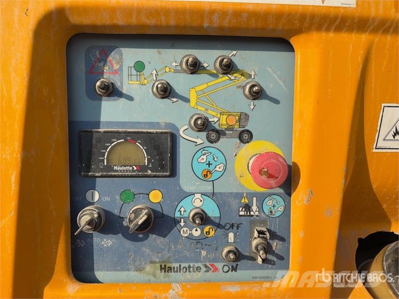 Haulotte HA16RT Diesel Articulating Boom Lift Nacelles articulées