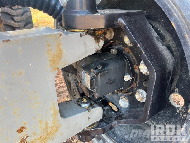 Haulotte HA16RTJ 4WD Diesel Articulating Boom Lift Strēles pacēlāji