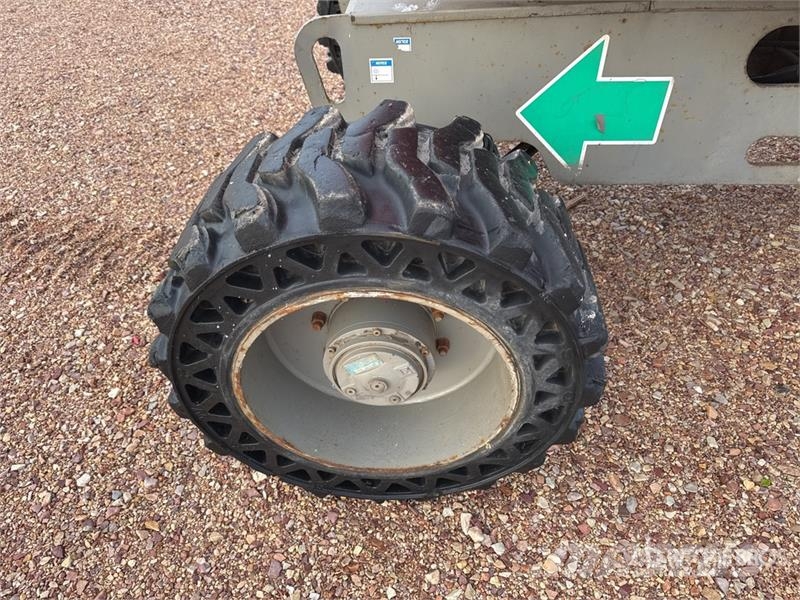 Haulotte HA16RTJ 4WD Diesel Nacelle Articulee Articulating Zglobne podizne platforme