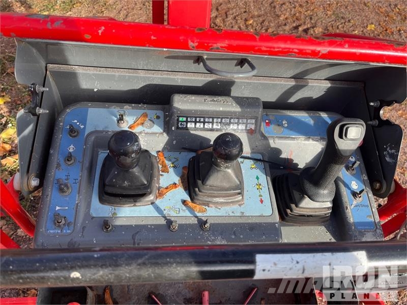 Haulotte HA16RTJ 4WD Diesel Articulating Boom Lift Strēles pacēlāji