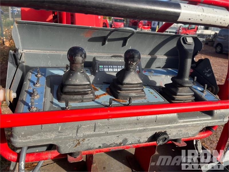 Haulotte HA16RTJ 4WD Diesel Articulating Boom Lift Strēles pacēlāji