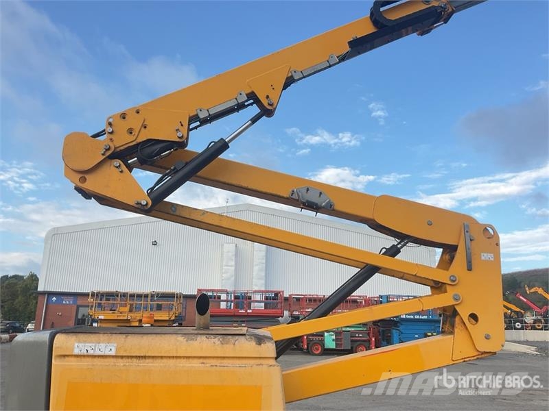 Haulotte HA16RTJ 4WD PRO Articulating Boom Lift Iseliikuvad poomtõstukid