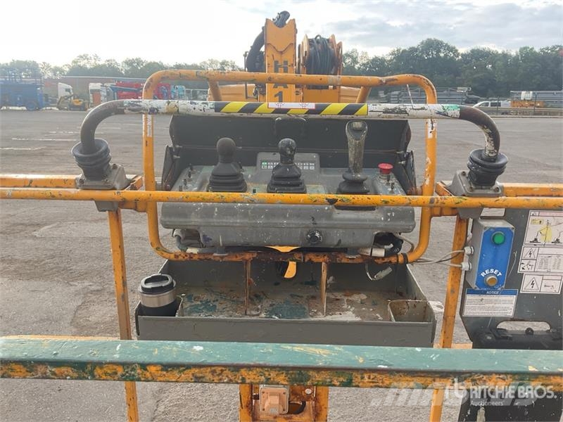 Haulotte HA16RTJ 4WD PRO Articulating Boom Lift Iseliikuvad poomtõstukid