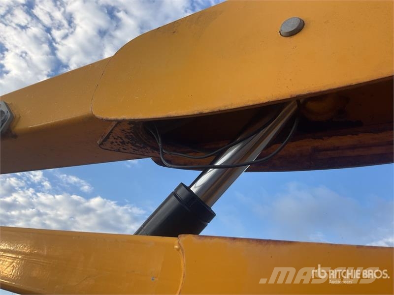 Haulotte HA16RTJ 4WD PRO Articulating Boom Lift Iseliikuvad poomtõstukid