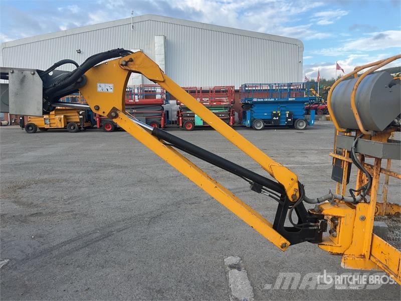 Haulotte HA16RTJ 4WD PRO Articulating Boom Lift Iseliikuvad poomtõstukid