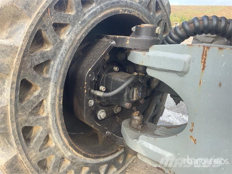Haulotte HA16RTJ 4WD PRO Articulating Boom Lift Iseliikuvad poomtõstukid