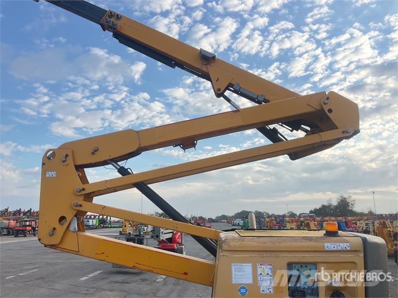 Haulotte HA16RTJ 4WD PRO Articulating Boom Lift Iseliikuvad poomtõstukid