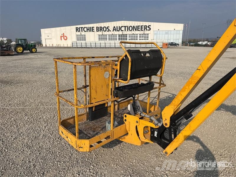 Haulotte HA16RTJ Articulating Boom Lift Съчленени стрелови подемници