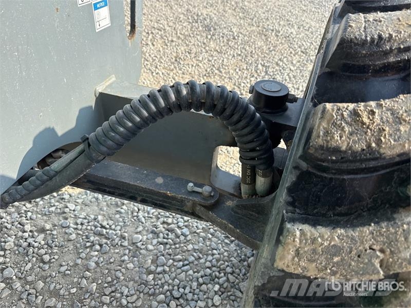 Haulotte HA16RTJ Articulating Boom Lift Съчленени стрелови подемници