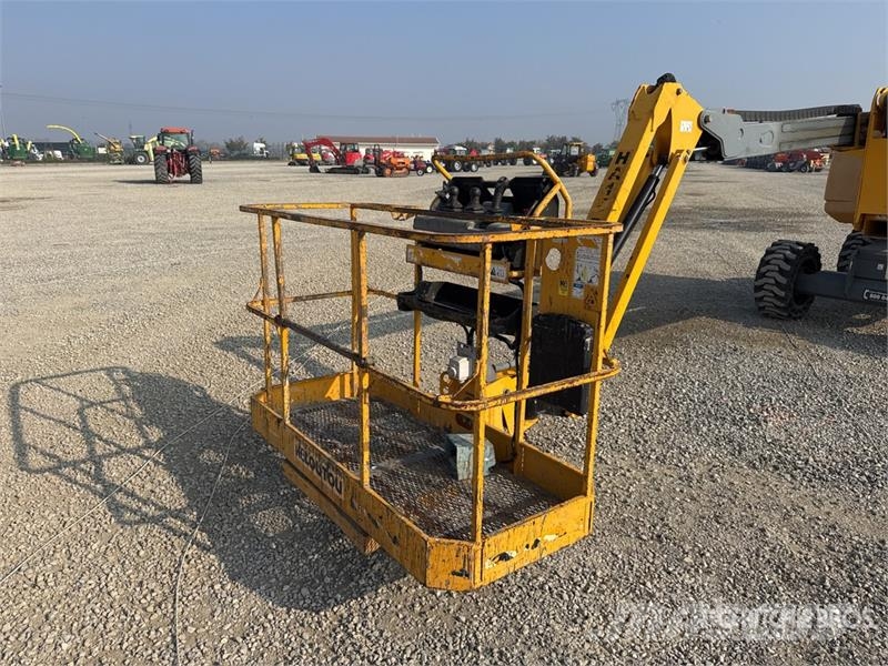 Haulotte HA16RTJ Articulating Boom Lift Съчленени стрелови подемници