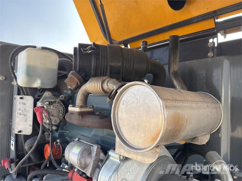 Haulotte HA16RTJ Articulating Boom Lift Съчленени стрелови подемници