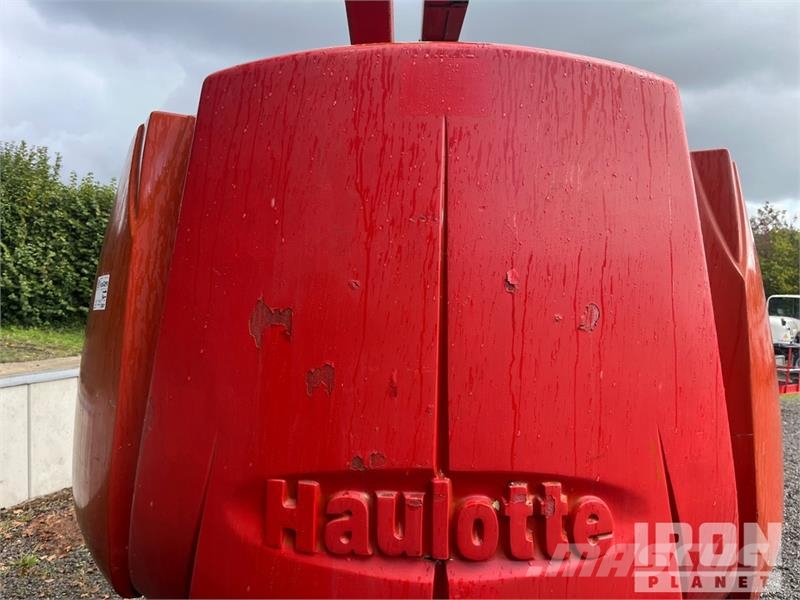 Haulotte HA16SPX 4WD Diesel Articulating Boom Lift Articulated boom lifts