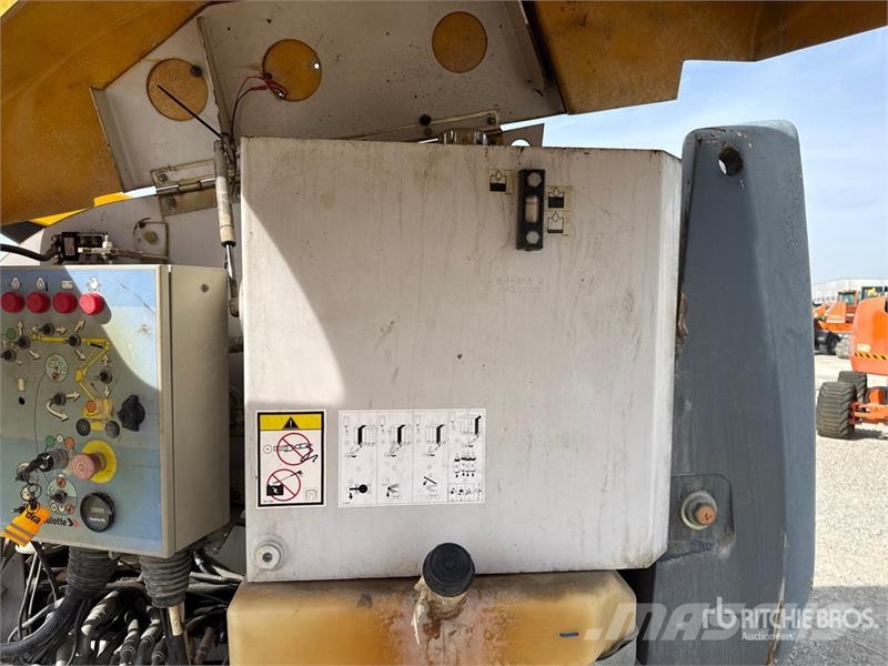 Haulotte HA18PX Articulating Boom Lift Karos emelők