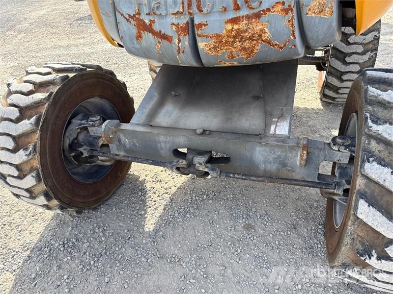 Haulotte HA18PX Articulating Boom Lift Karos emelők