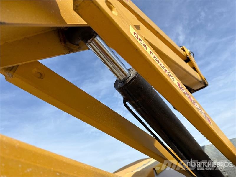 Haulotte HA18PX Articulating Boom Lift Karos emelők