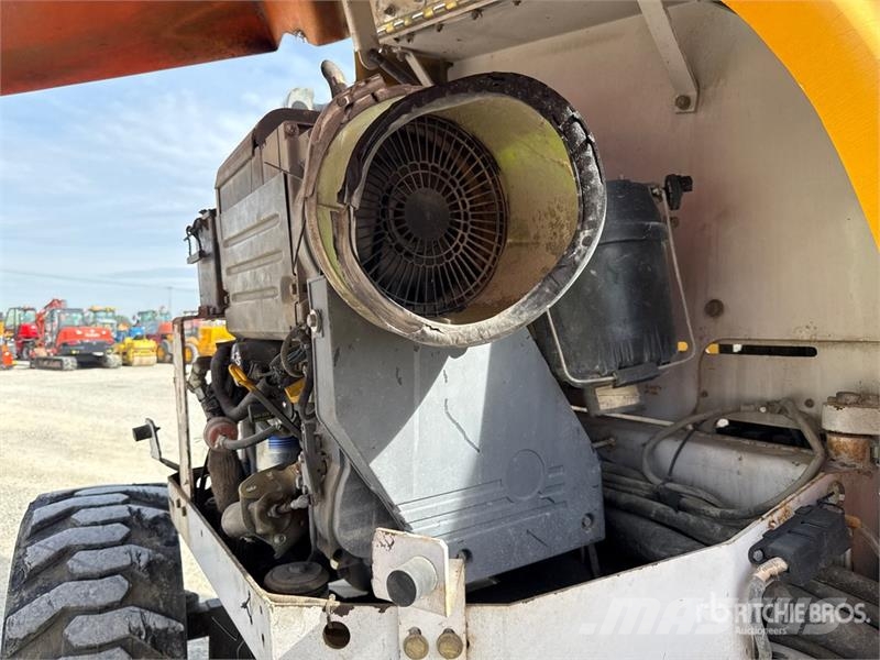 Haulotte HA18PX Articulating Boom Lift Karos emelők