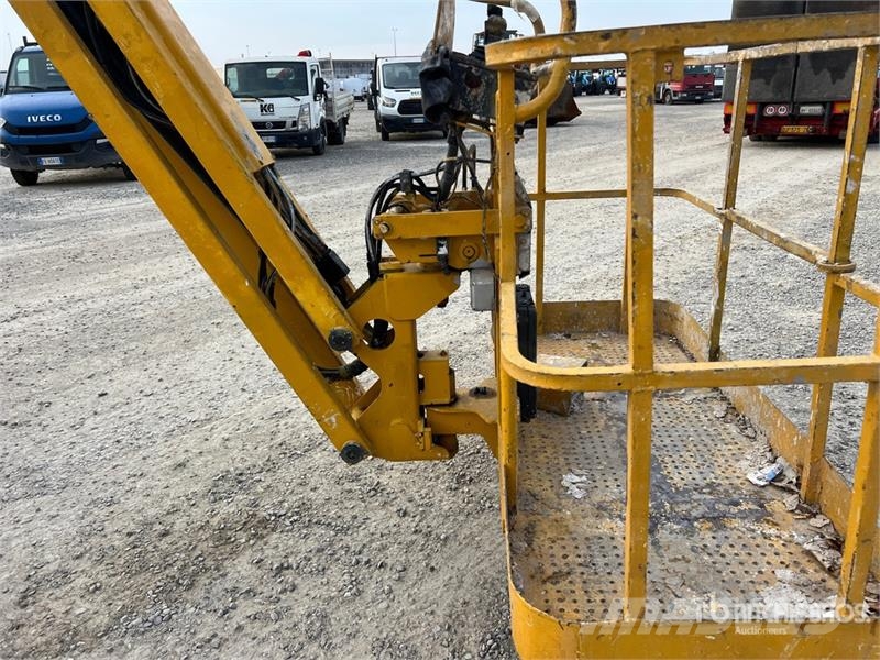 Haulotte HA18PX Diesel Articulating Boom Lift Zglobne dvižne ploščadi