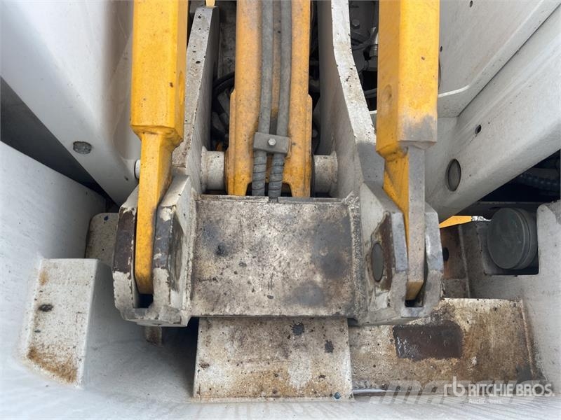 Haulotte HA18PXNT 4WD Diesel Articulating Boom Lift Zglobne dvižne ploščadi